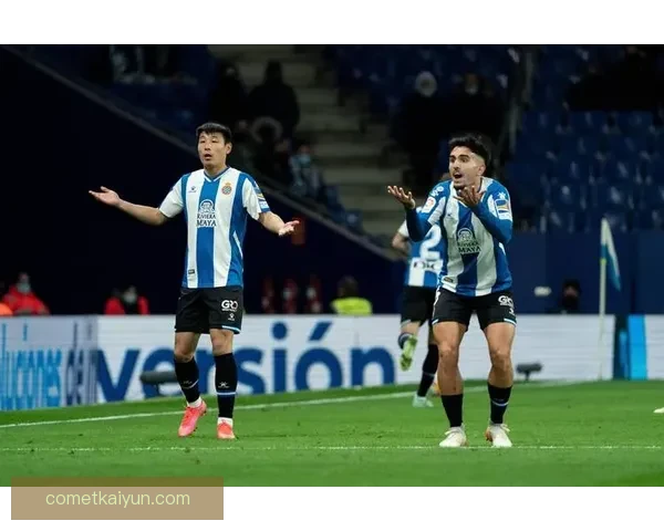 西甲保级战逐渐激烈，球队表现面临严峻挑战与考验