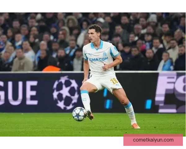 帕瓦尔防守数据分析显示其表现稳健，成为球队后防线的重要支柱